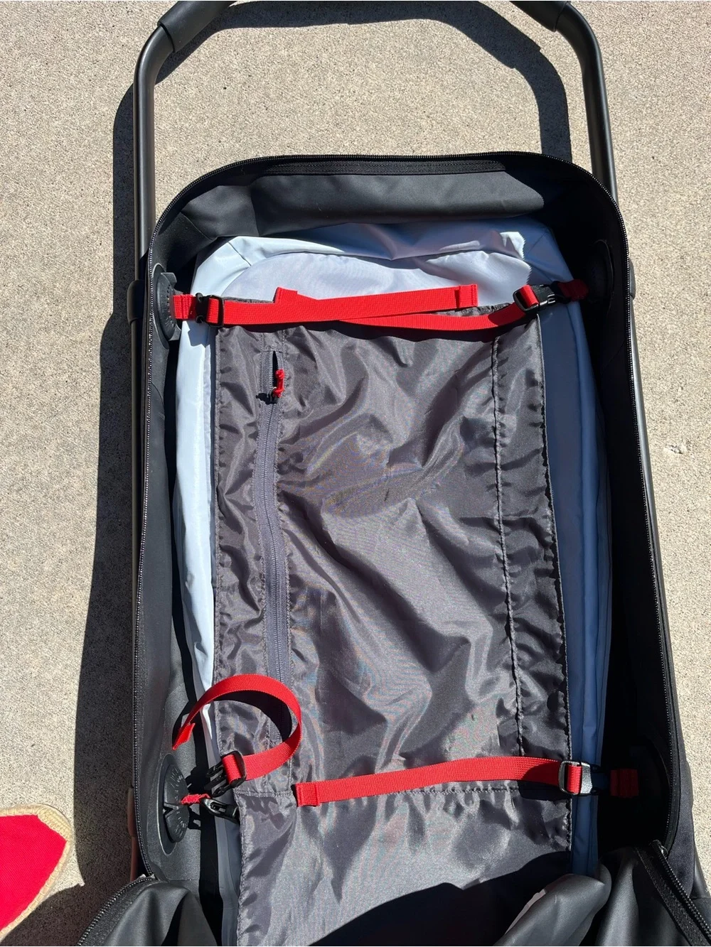 Arc’teryx V80 Rolling Travel Duffel Bag